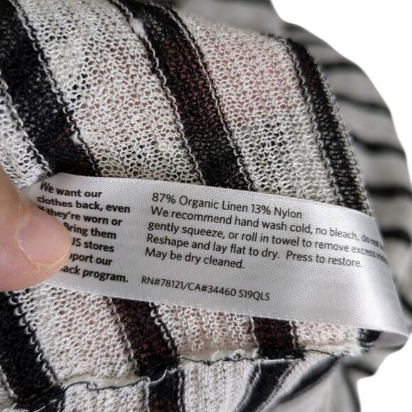 Eileen Fisher Organic Linen Crepe Striped V Neck Tee Top Medium Black White - Picture 8 of 10